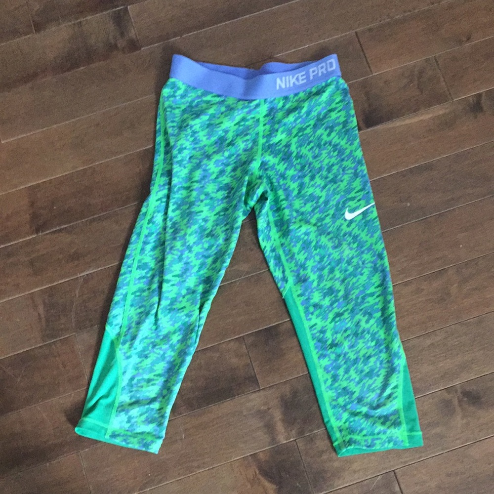 Nike leggings